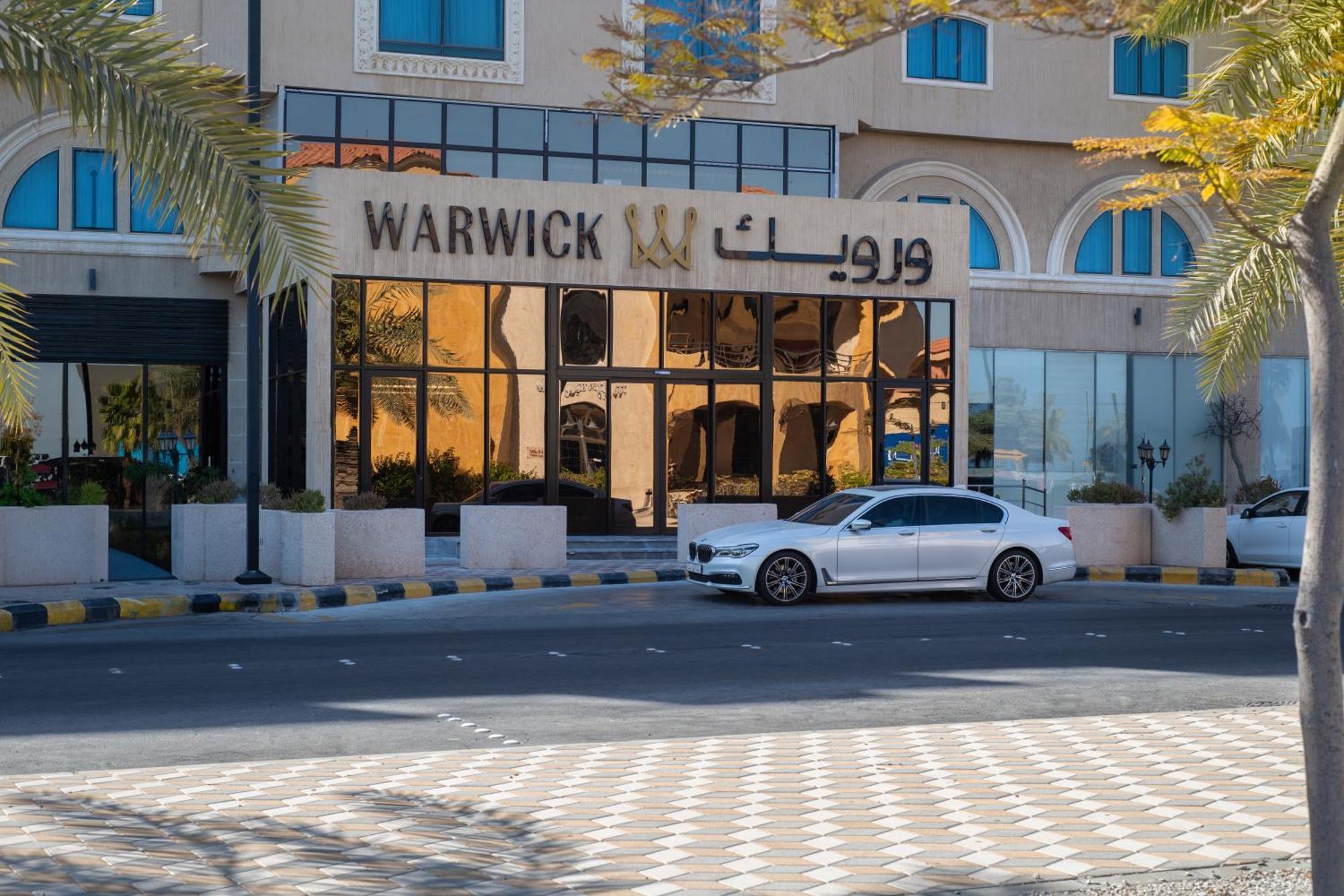 Warwick Al Jubail Hotel Exterior photo
