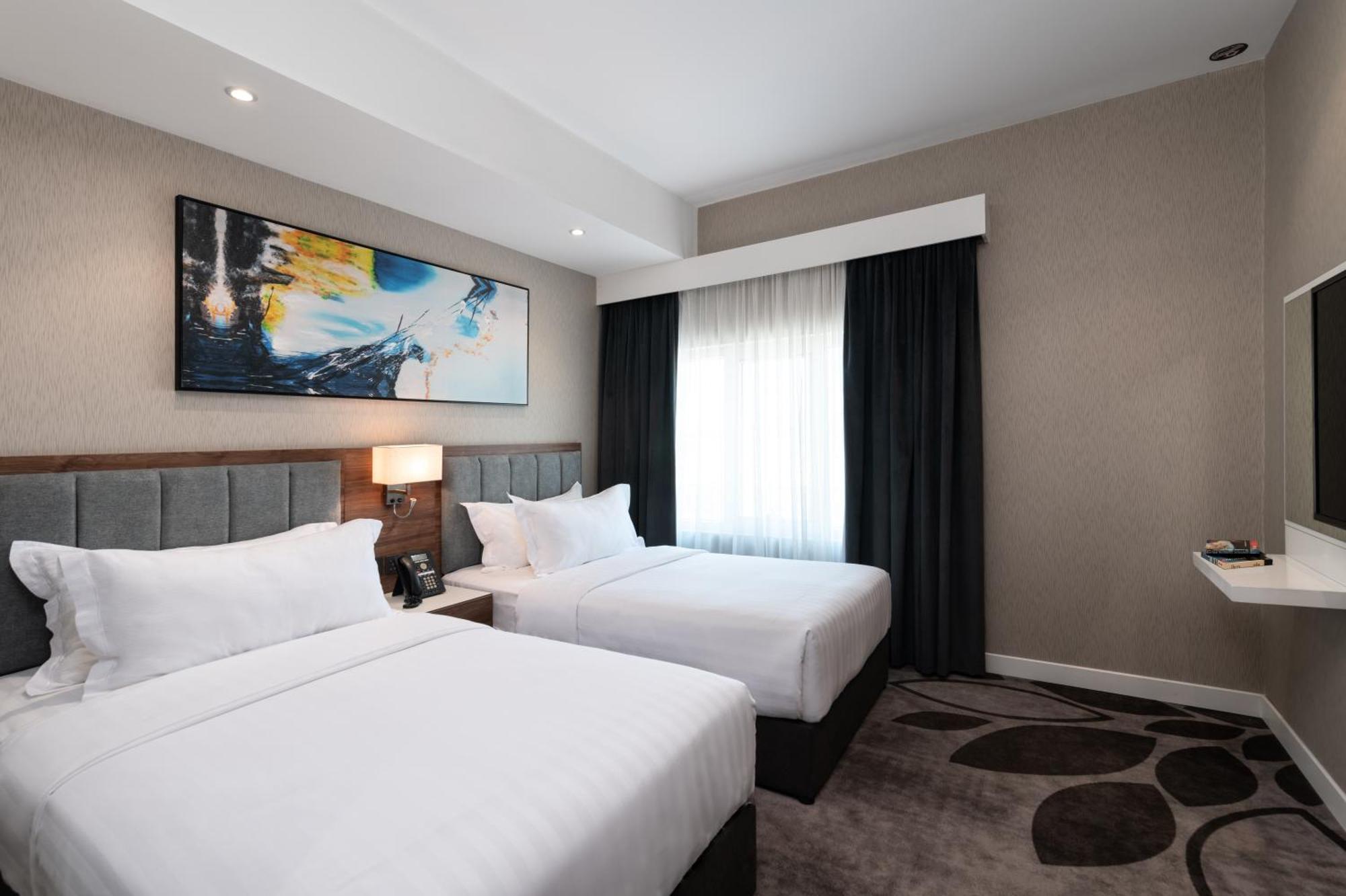 Warwick Al Jubail Hotel Exterior photo